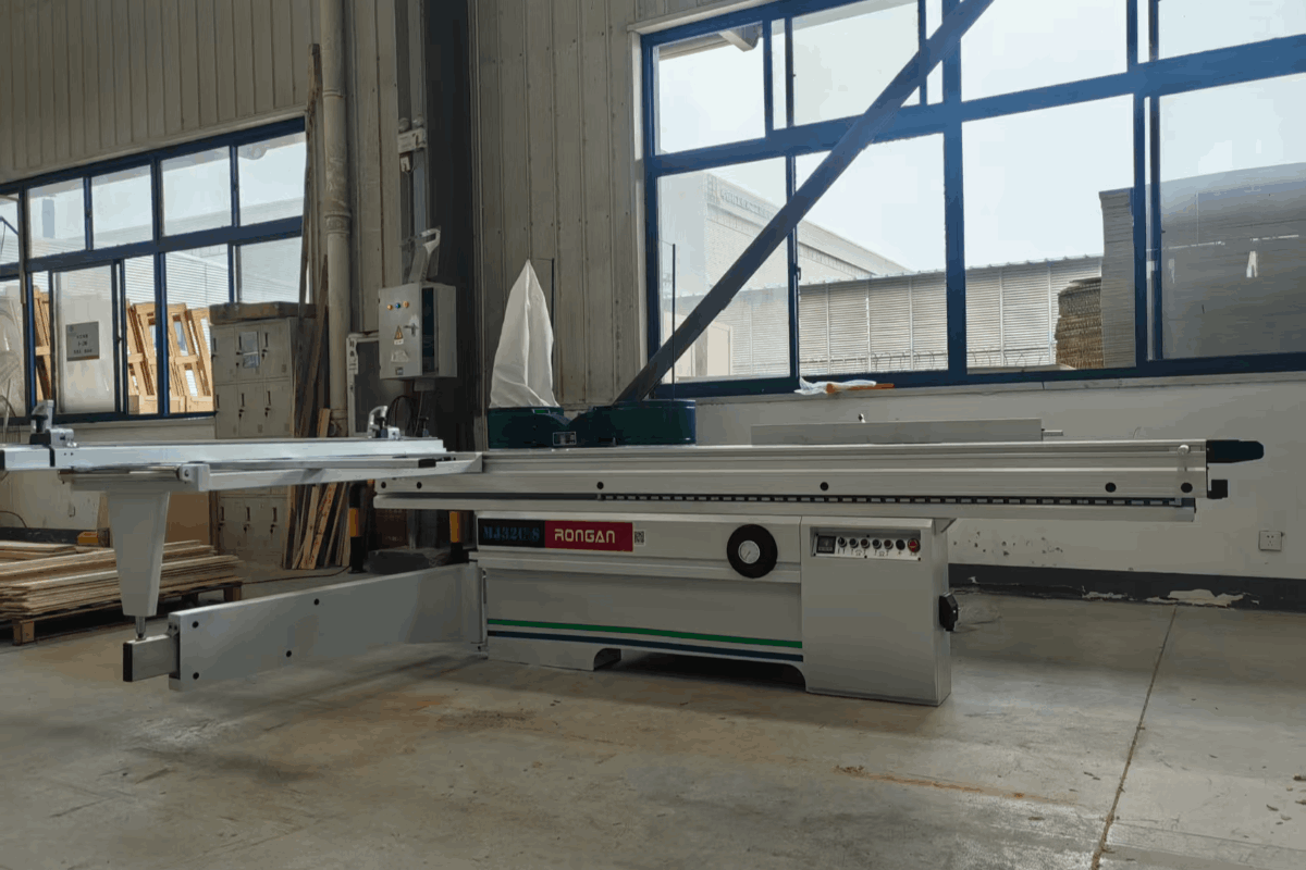 45度裁板锯 | 90度裁板锯 | 精密裁板锯厂家直供 | 木工板材精确切割设备